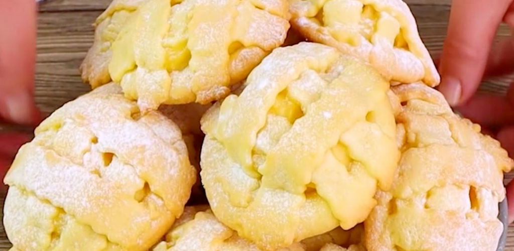 Les Mini P tisseries D licates Et D licieuses Servir Lors Des Les Mini P tisseries D licates Et D licieuses Servir Lors Des