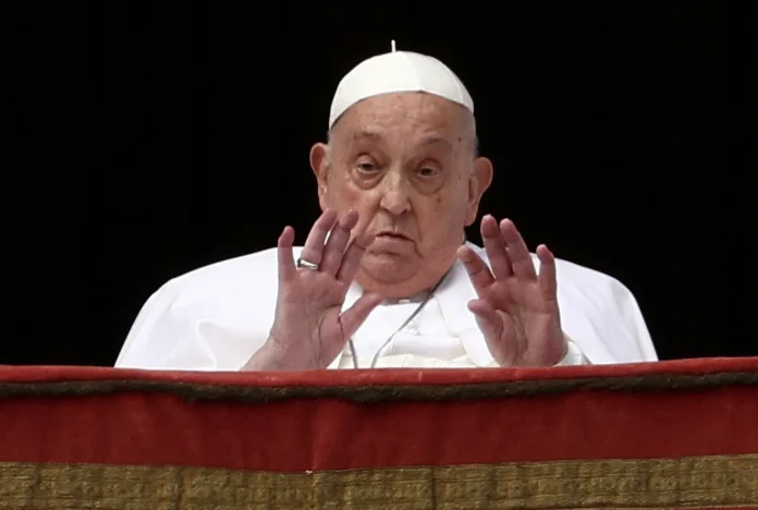 83198421007-20250421-t-080535-z-891476312-rc-2-m-1-eapn-8-ol-rtrmadp-3-peoplepopefrancis-1
